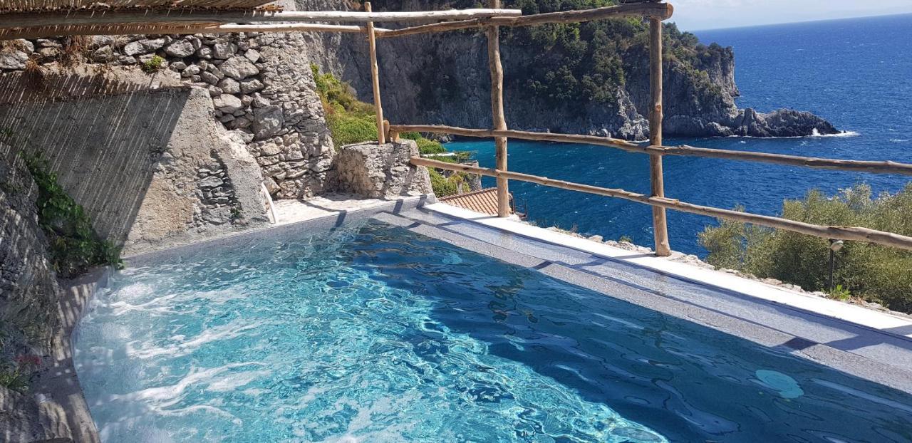 Вилла Cannaverde - Amalfi Coast Camp Майори Экстерьер фото